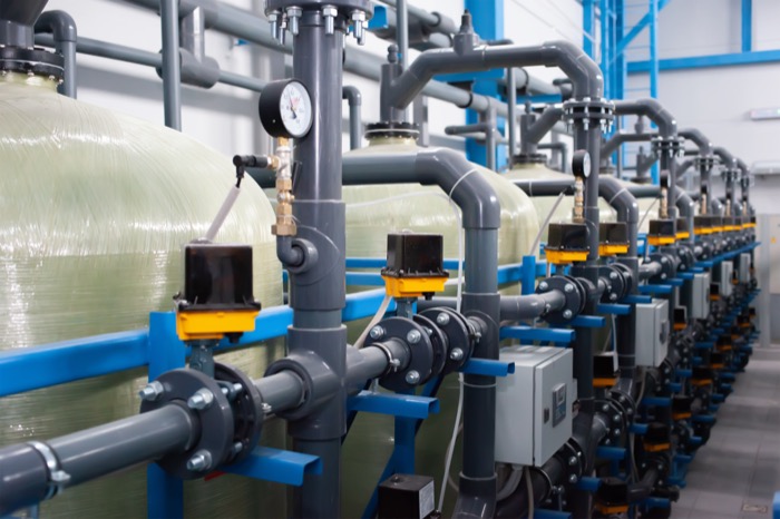Industrial water filtration tanks and piping system